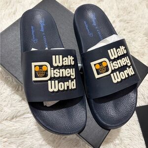 COACH x DISNEY Slides Retro Sandals Walt Disney World - NIB - Size 9B - navy